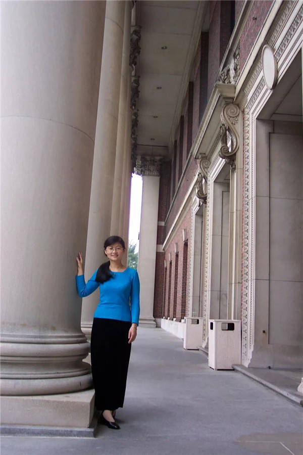 歌词|申晓云：此情已然成追忆，当时只道是寻常——送别蕴茜之后