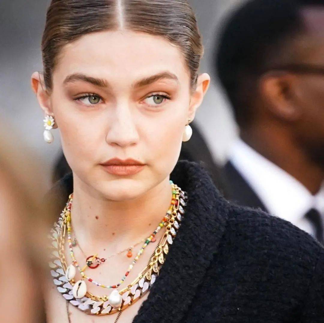 水果|2020夏天最流行的“果汁系穿搭”，复古优雅，太上头了！！