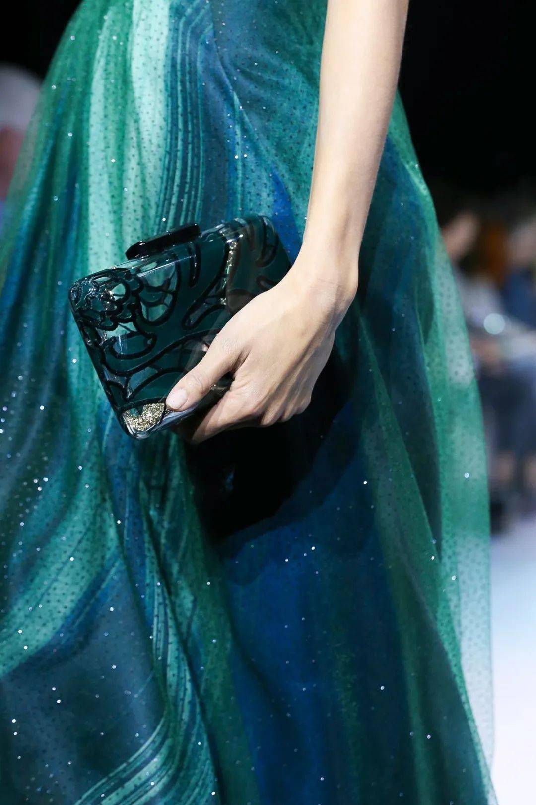 女装|2021春夏流行趋势，8大女装细节，你不可不知！