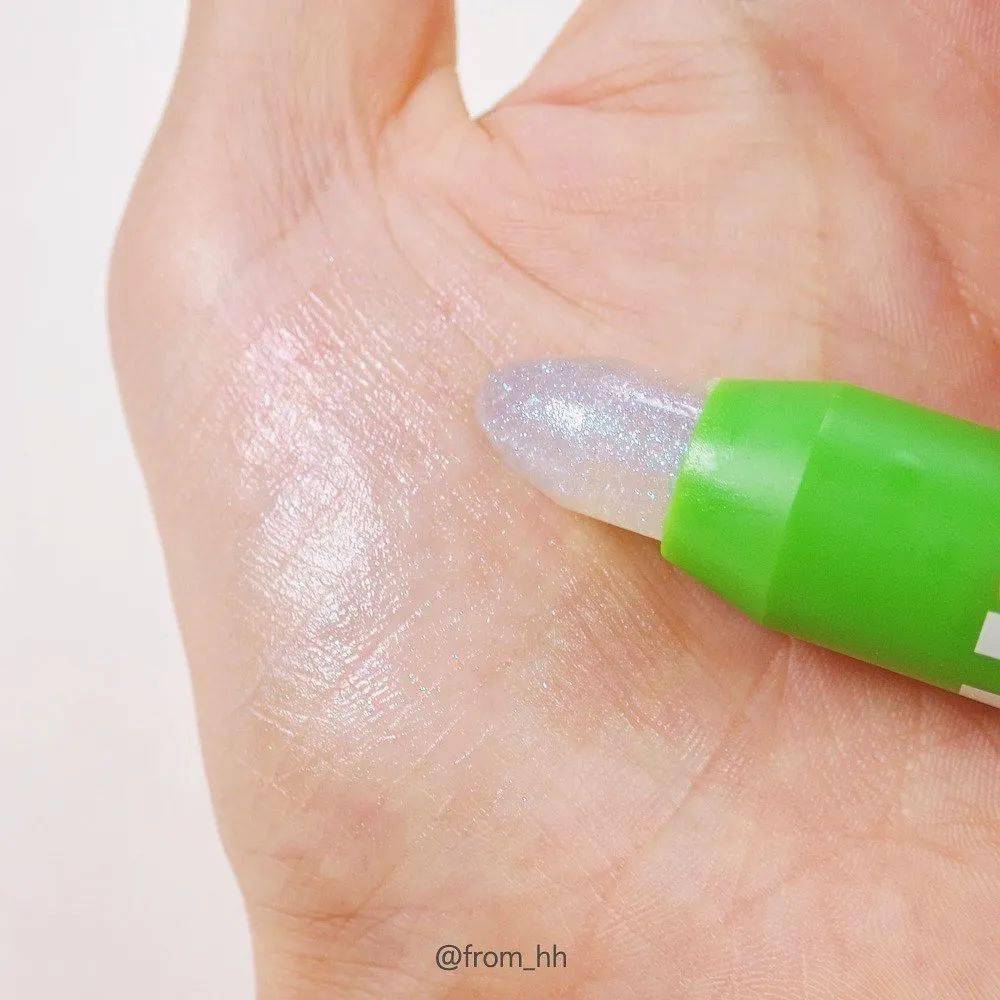 图片|从“粉红回忆”张小雨到“舞台妖精”绮绮子,张雨绮的表情管理到底是怎么练成的?