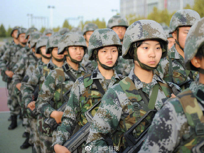 花木兰|军校一年，“花木兰”这样擦亮“颜值”