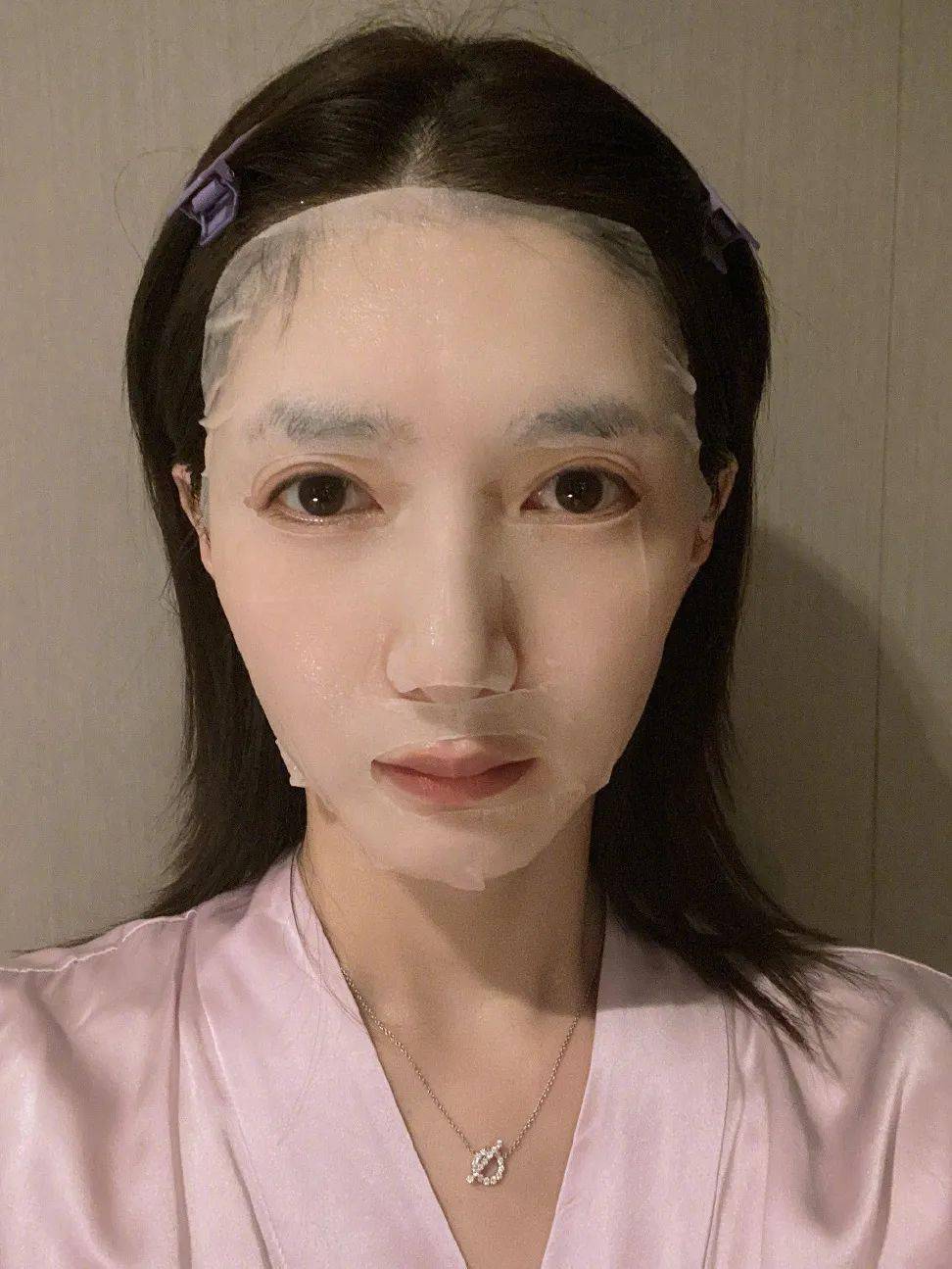 图片|贵妇圈办“品水会”？还是给皮肤好好补补水吧！