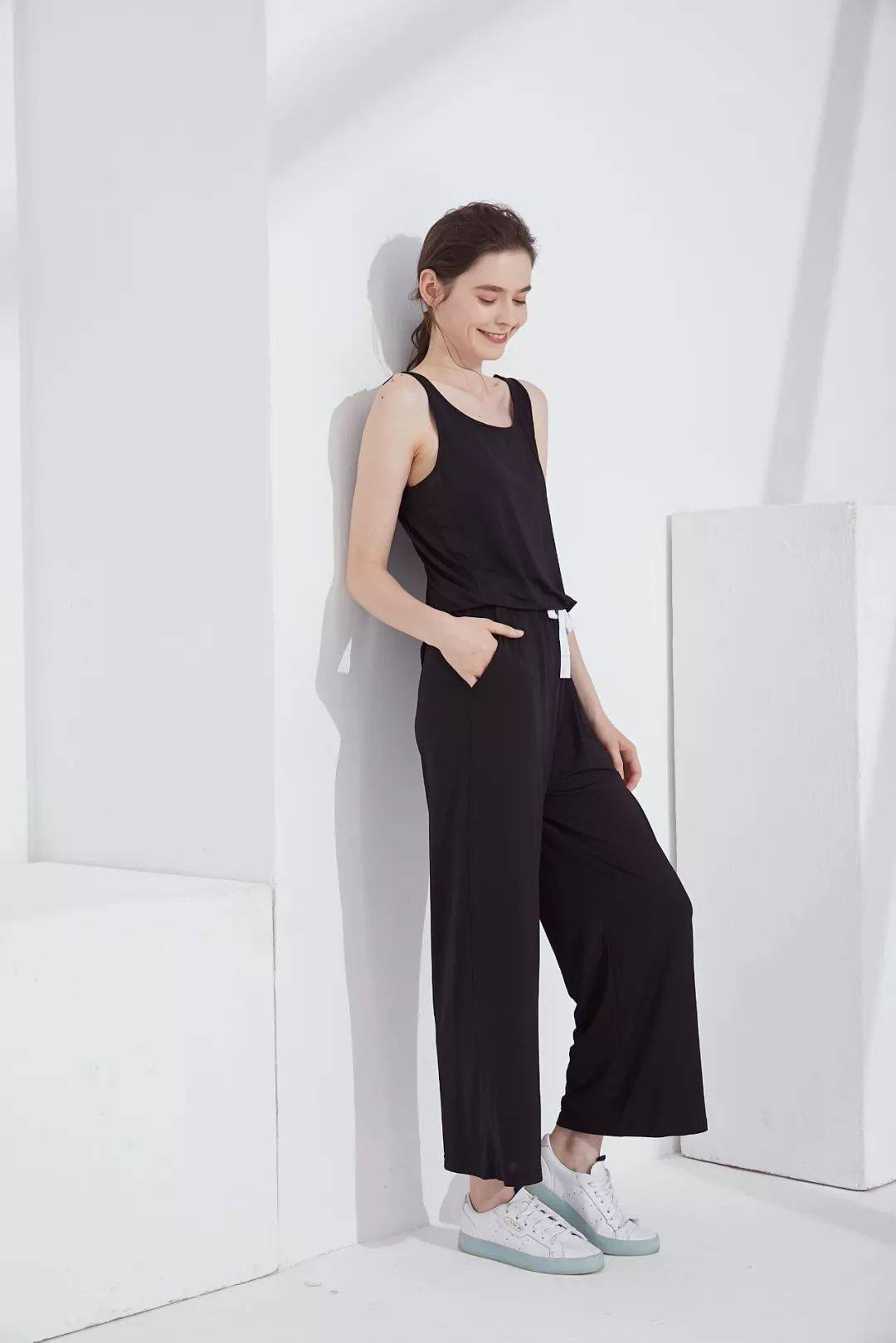 仙女|女明星都抢着穿的仙女裤，居家出街一套就够！