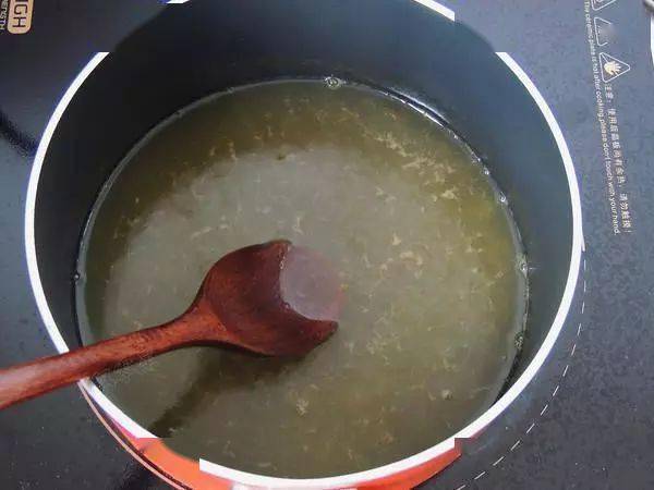 牛奶:加四个鸡蛋,教你新吃法,出锅孩子抢着吃,牛奶别直接喝了