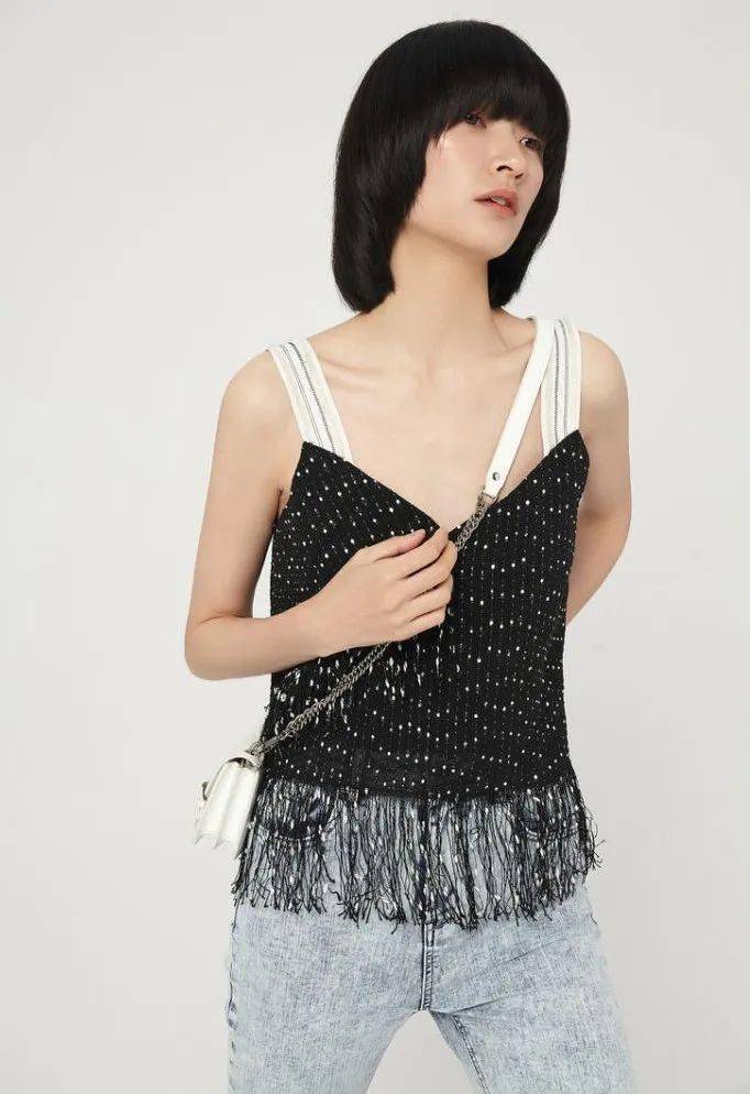 女装|2021春夏流行趋势，8大女装细节，你不可不知！