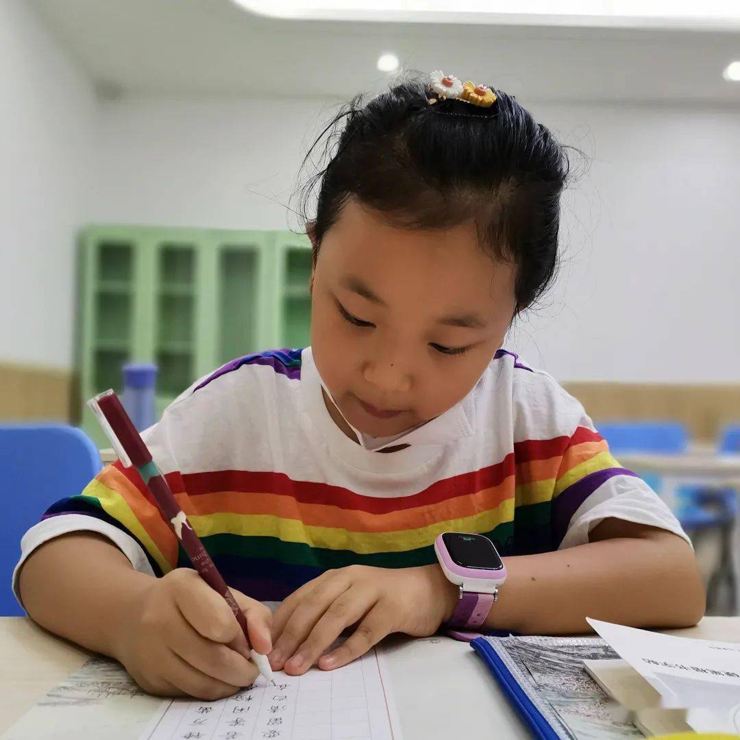 厦门科技馆培训中心硬笔书法班陈吴昕同学作业选登