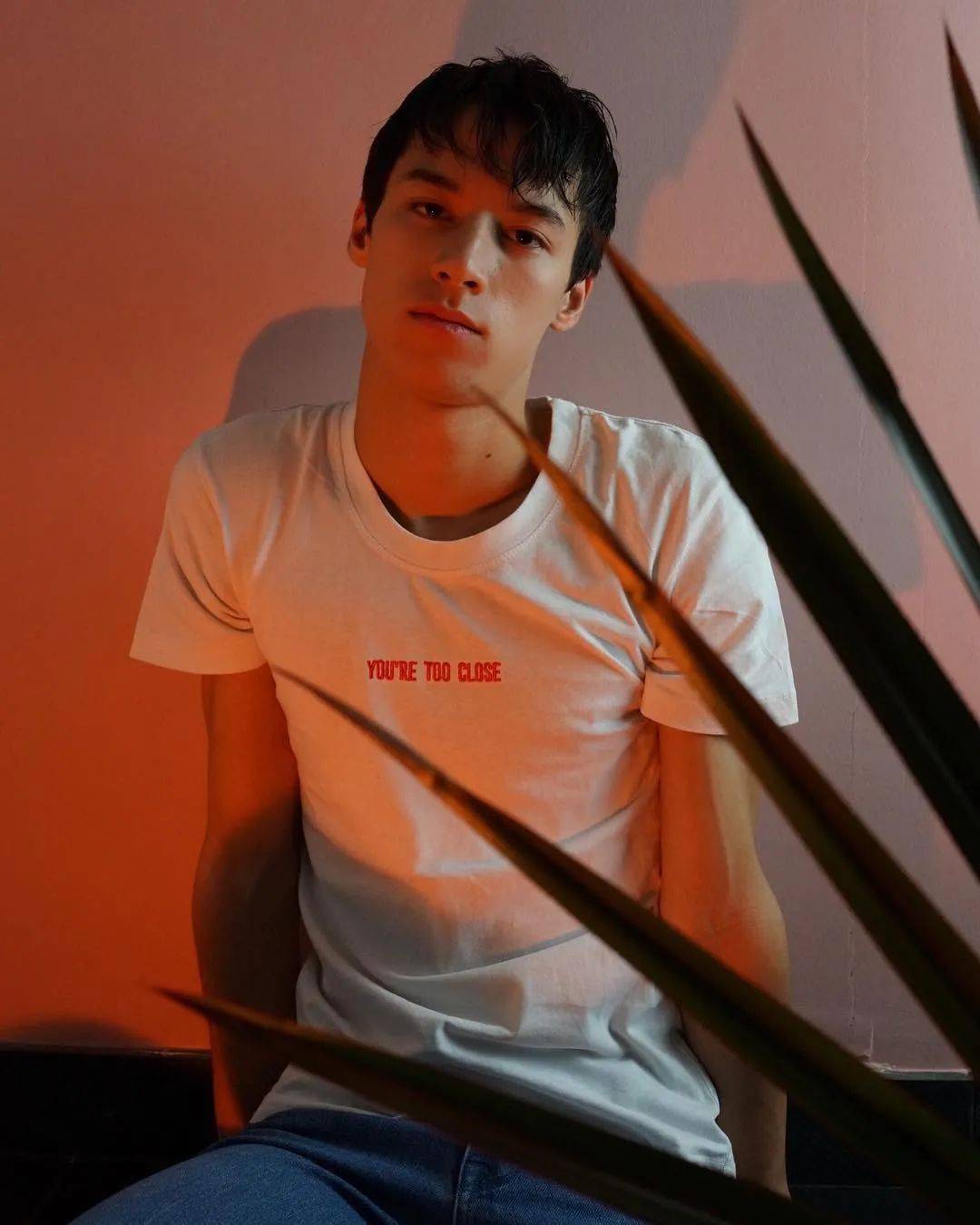 亚裔|时尚圈又迎来热门亚裔男模新人，完美到无需任何修饰