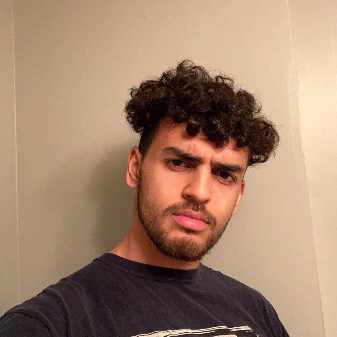 Tiagz|CELINE 请网红拍广告，百万级修图P成标准男模…