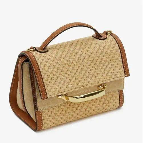 衣品好|《虽然是神经病但没关系》，衣品好就好！