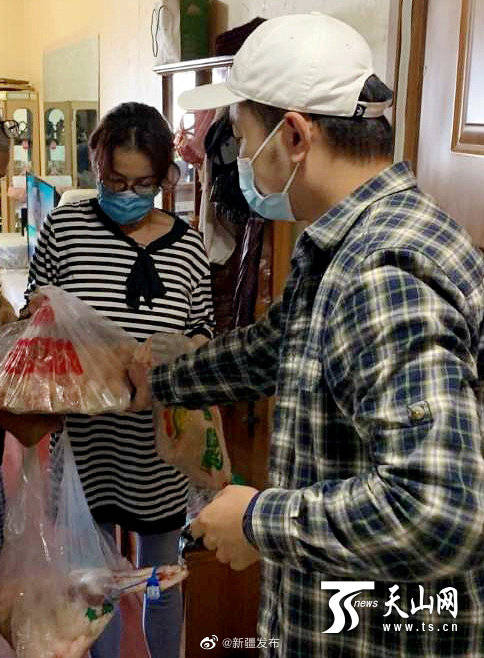 乌鲁木齐|乌鲁木齐：节日“蔬菜包”传递“战疫必胜”信心