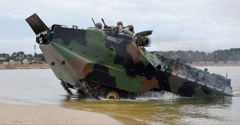 美军|美军两栖攻击车海域沉没8人失踪，搜救未果推定全部死亡