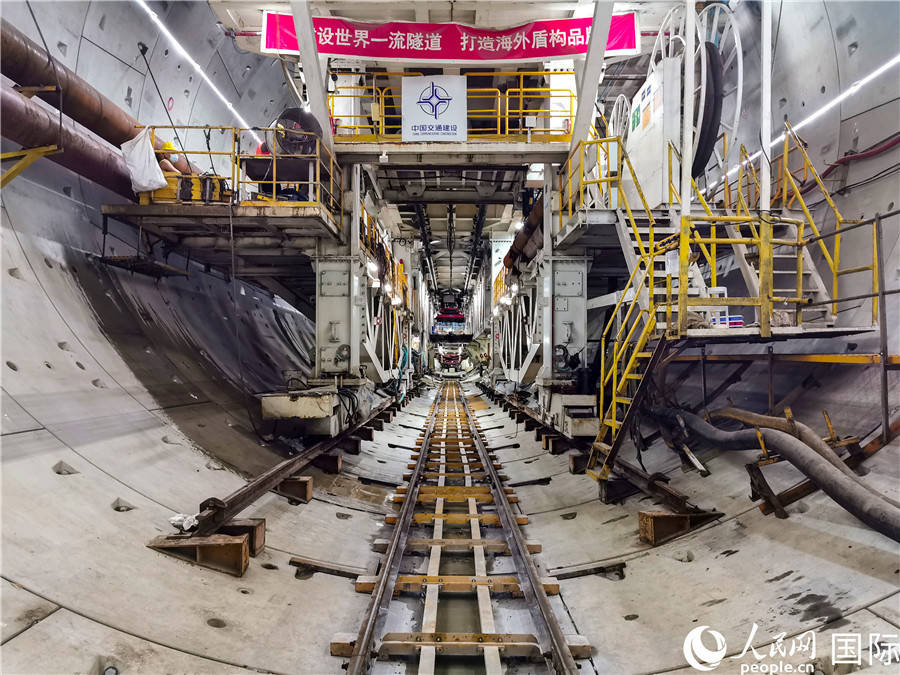 始发|中企承建孟加拉卡纳普里河底隧道项目实现左线贯通