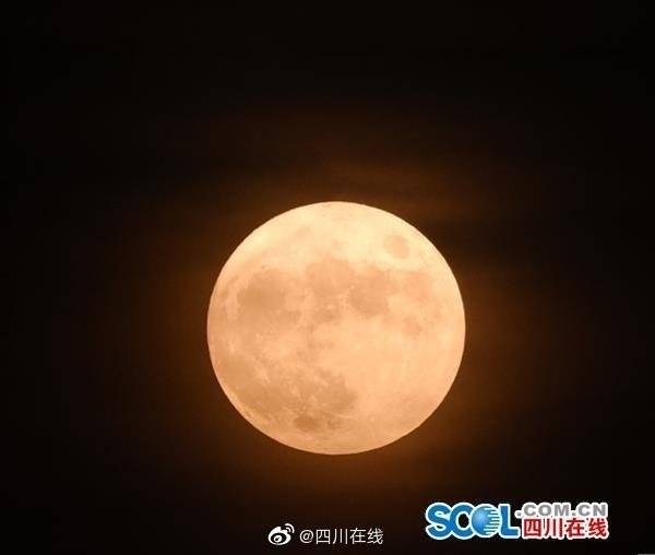 月亮|超大超高清的超级月亮来了！亿像素带你看！