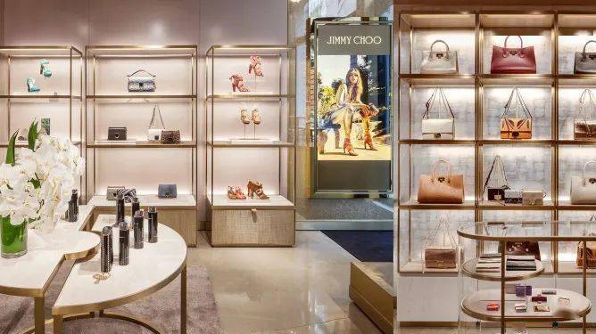 进修|《三十而已》大结局！王漫妮最终的归宿如何？去进修奢侈品管理了？