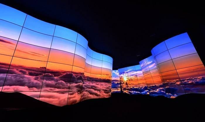 柔性|柔宇科技弃美回A 柔性屏商用待解