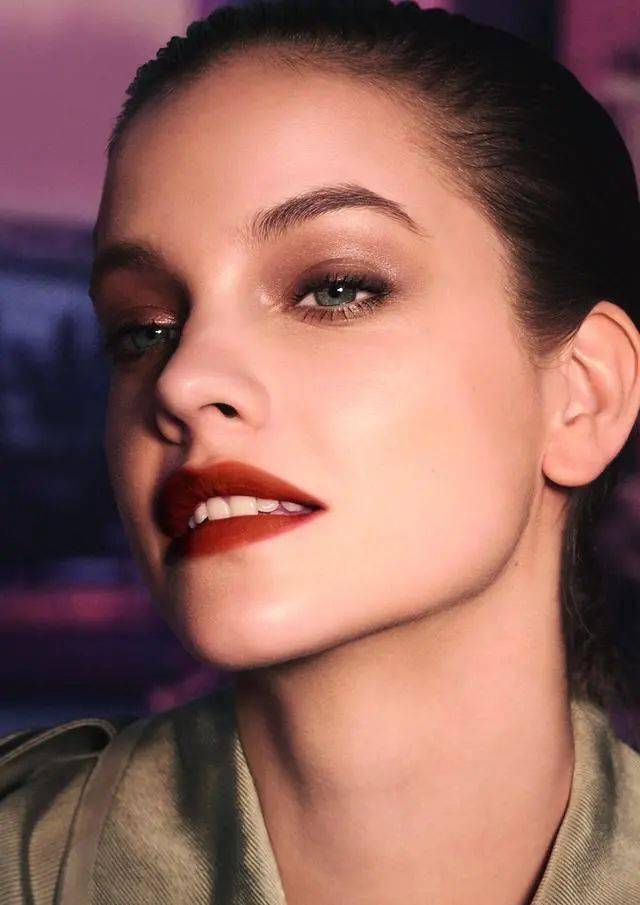 good|想要混好美妆圈?那就必须“文体两开花”!