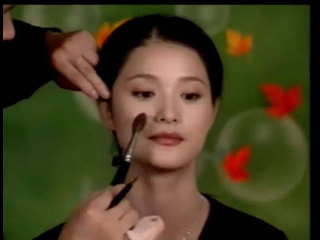 桃仔|整容黑历史都自曝了,景甜真是个狠人啊!