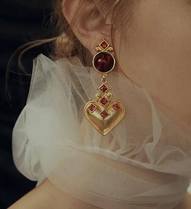 姐姐|乘风破浪的姐姐同款耳饰，好看又不贵，请给我来一打！?