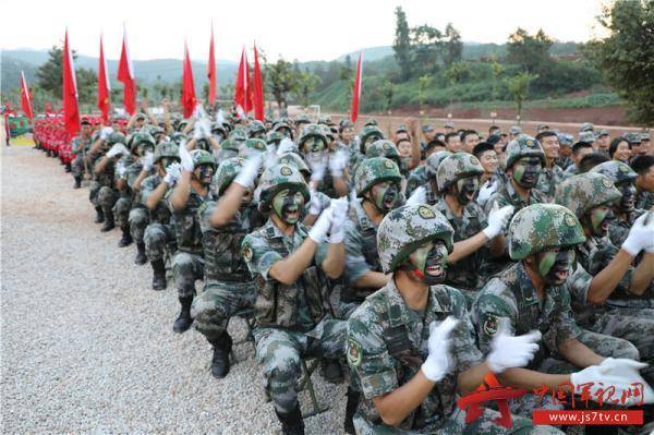 比赛|军歌嘹亮 强军有我！陆军第75集团军某旅举办主题合唱比赛