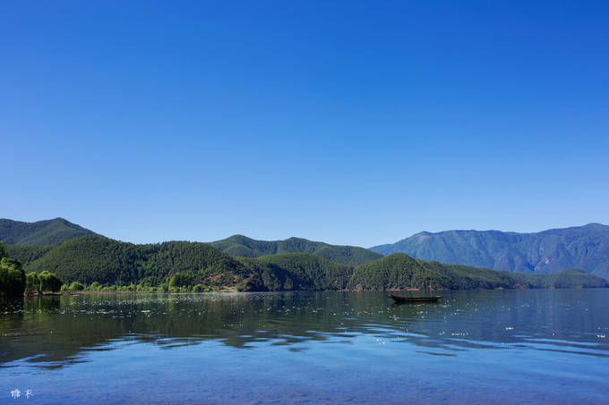 水边木栈道怎么搭_农村水边栈道景观