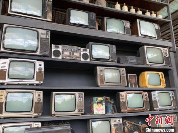 广西南宁|广西南宁摊主攒“藏宝圣地”收藏老物件