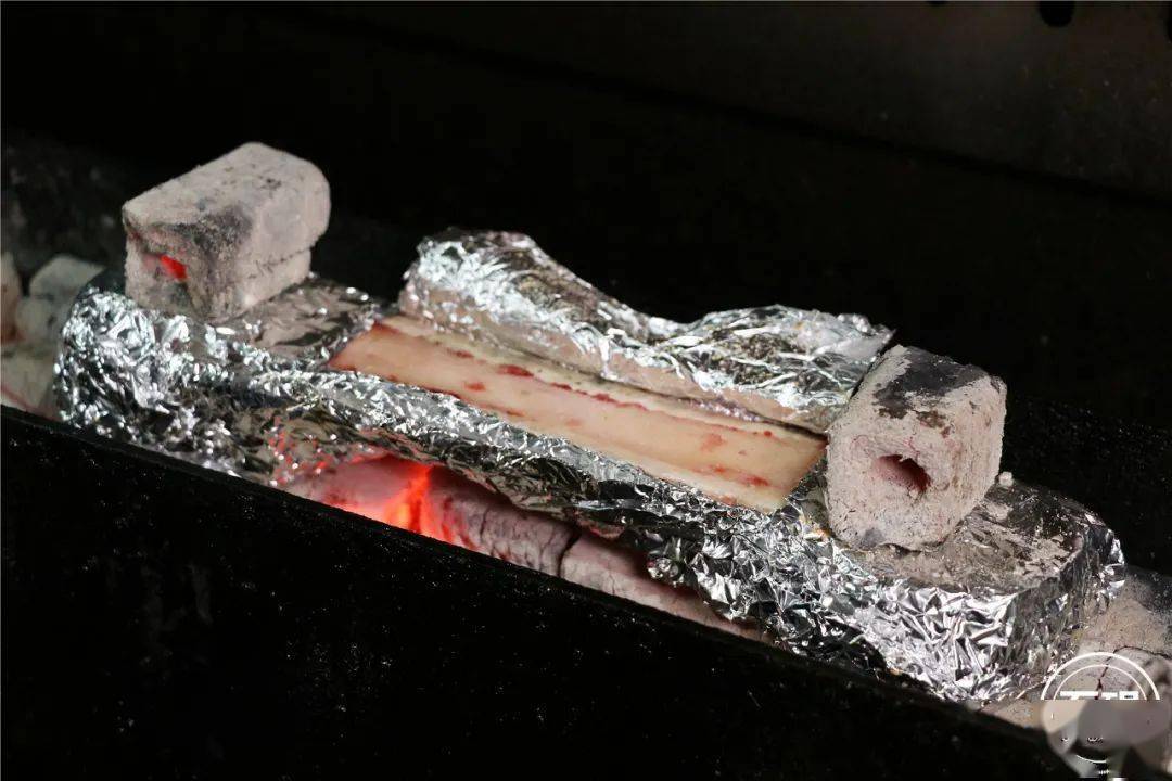 红遍天|我走进石碣这家烧烤店，老板竟做出这种举动...凌晨2点