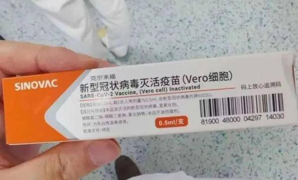 上市|新冠疫苗快上市了？498元一针，总共3针？ 张文宏有话说...