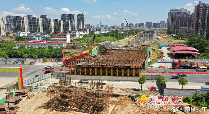 大道|南昌最宽快速路开始箱梁结构施工