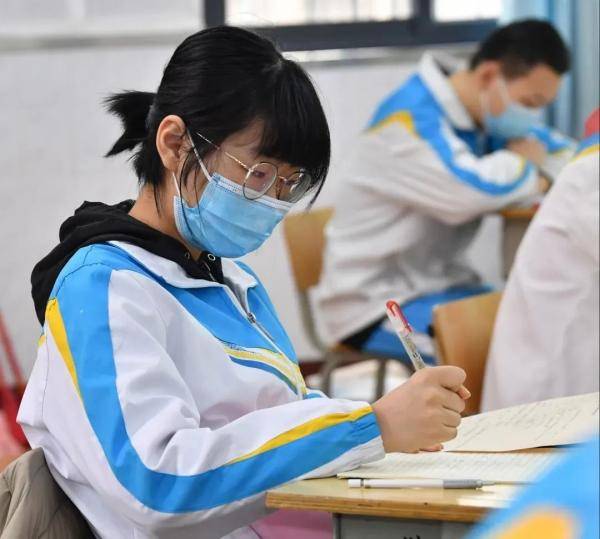 高招|先模拟后投档！2020年河南高招一本录取明日开启