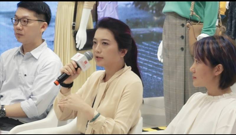 疫情|一天开19家新店！从“聪明裤”看疫情后服装设计新逻辑