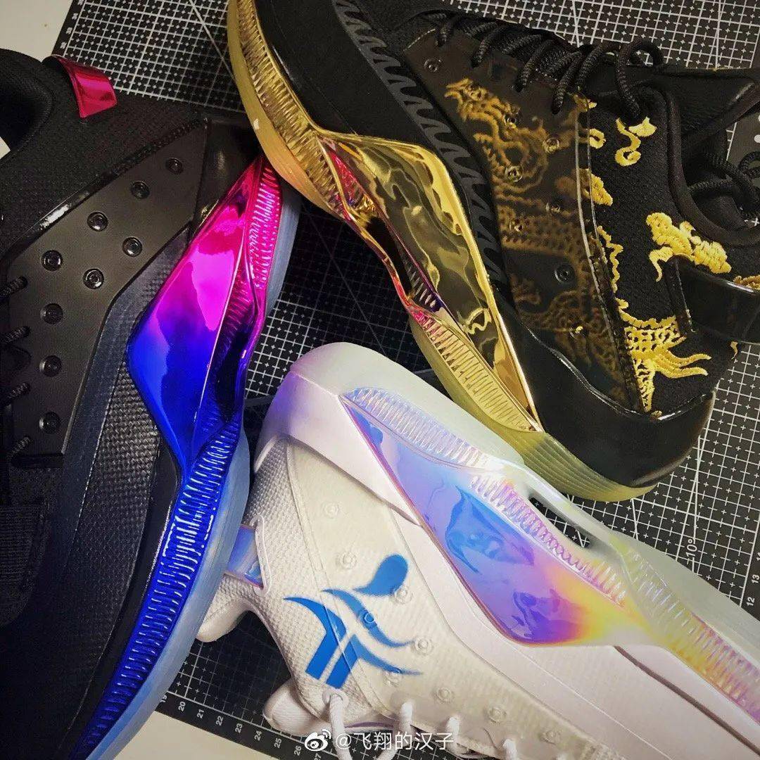 球鞋|客制最好还是放家里，以免被人说成fake丨客制球鞋采访