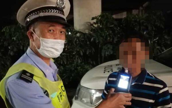 饭碗|男子买了辆新本田跑网约车，和妻子大吵一架...饭碗砸了！