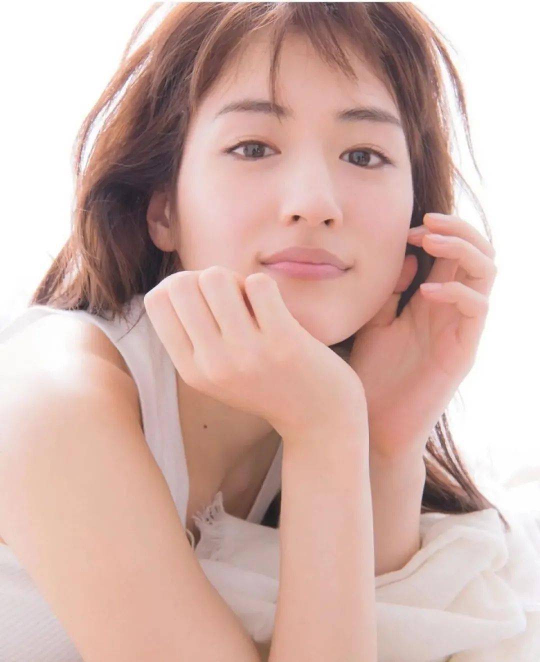 日本女友优排行_日宅:日本网友投票美丽可爱的人气女声优排行榜,第一名是她(2)