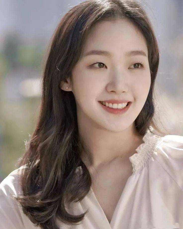 韩系|颜值身材一般的女生，这么穿也太好看了