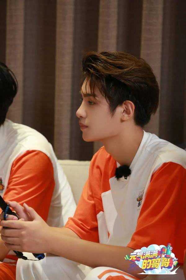 哥哥|《元气满满的哥哥》收视四网第一全民热度爆涨黑马领跑夏综