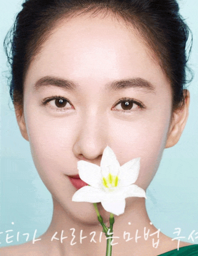 网友|“韩国第一绿茶”湿身照被扒！50岁撩到国民男神，网友酸哭：这女人段位太高！