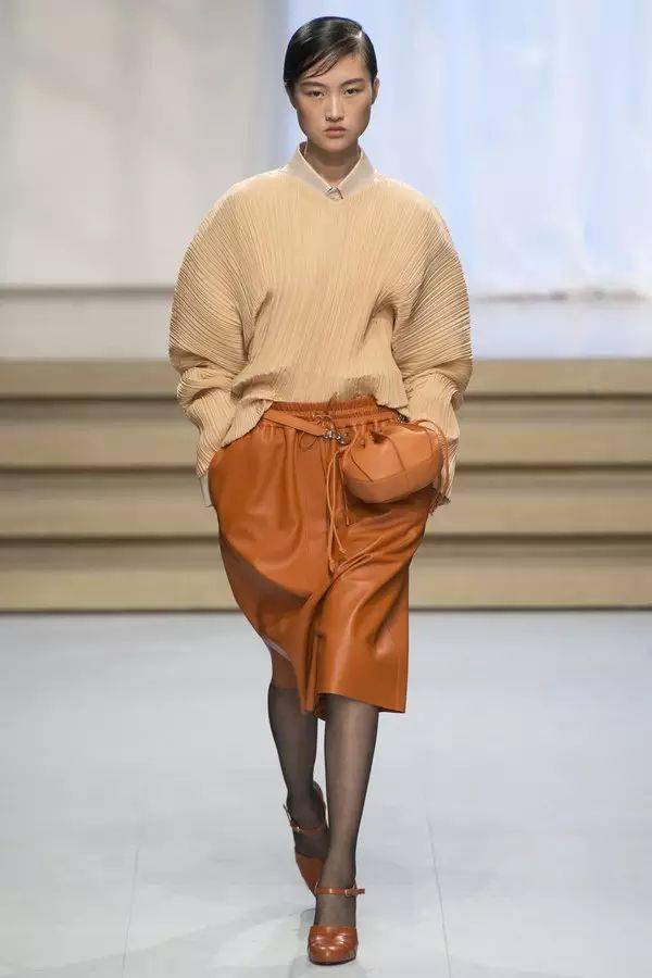 Anthony|夸张比例肩袖结构工艺设计！（廓形趋势）