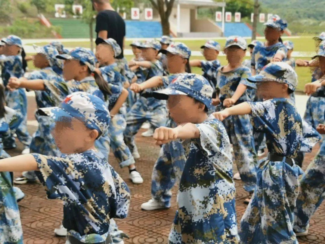 儿童暑期军训夏令营 f753a719e8264456b98d610c45200269.jpeg