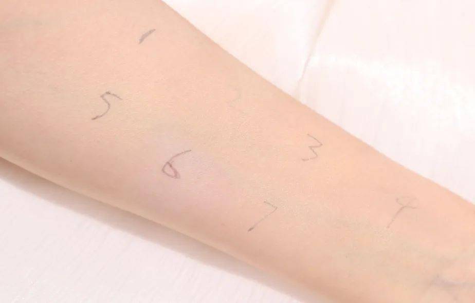 纪梵|贵妇气垫测评2.0 | 900块的大佬输太惨了吧！！