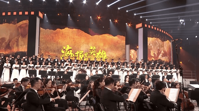 舞美|央视《海报里的英雄》发布舞美效果特辑，可变换碑林矩阵成亮点