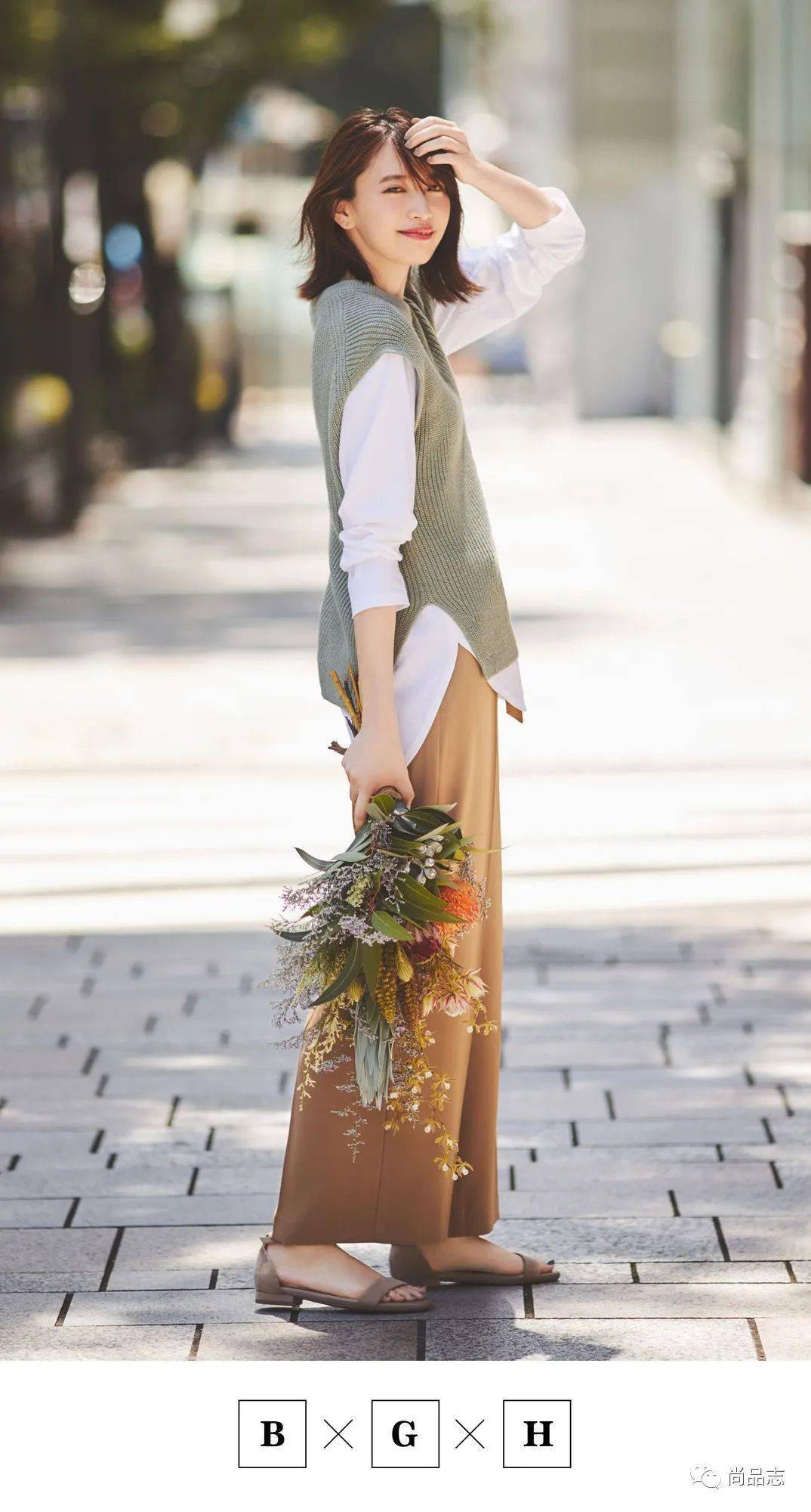 造型|如何用8件衣服组合出14套造型？