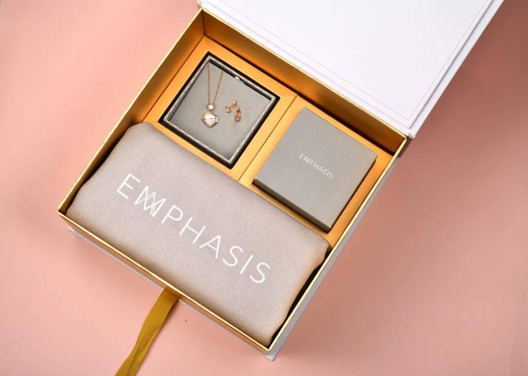 刘雯|七夕怎么过？刘雯和井柏然给出了教科书般的答案