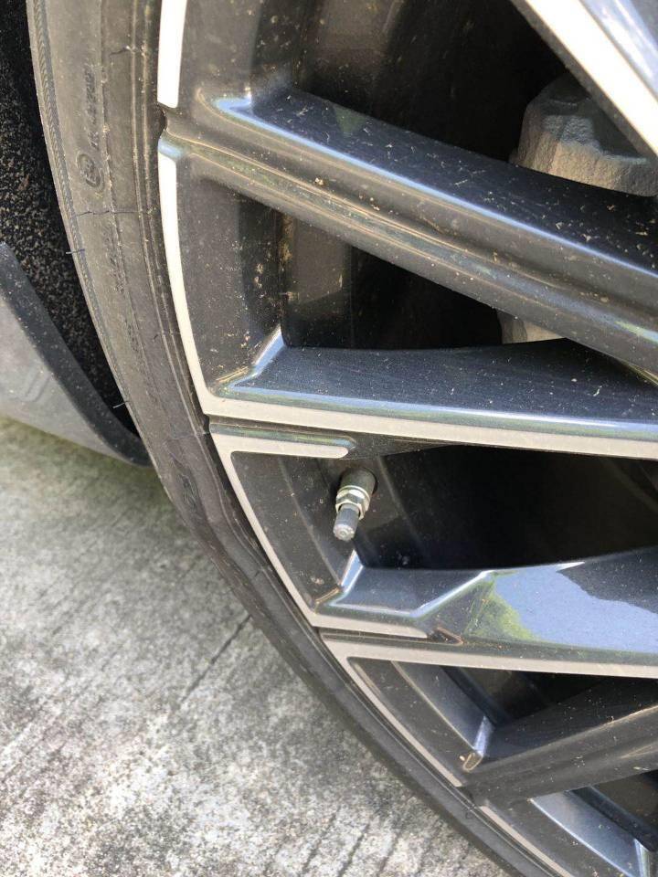 原配|一周2次爆胎！惠州一宝马车主质疑原配轮胎存质量问题