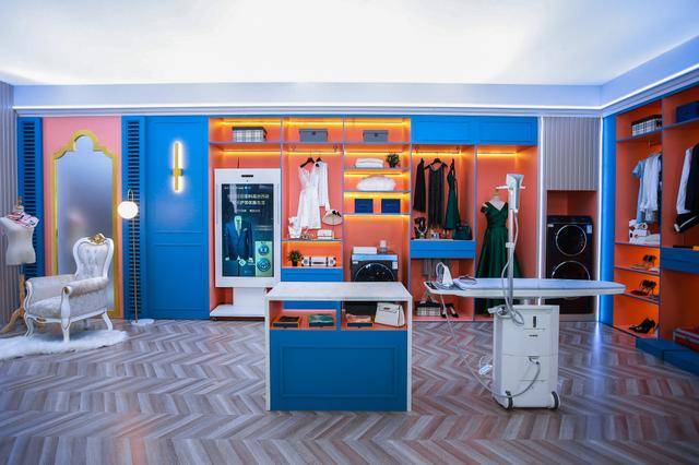 海尔智|去家电化？海尔智家正在做的不是减法，而是乘法