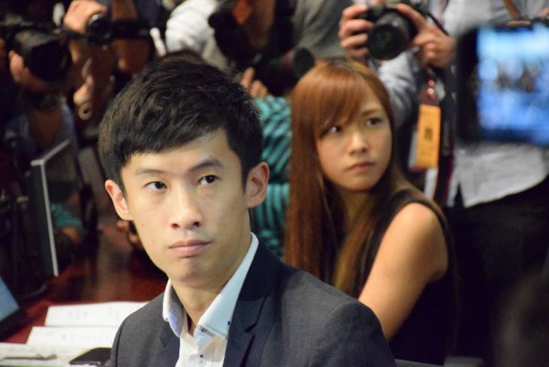 游蕙祯|港独分子梁颂恒被香港立法会行管会申请破产，拖欠93万港元薪金