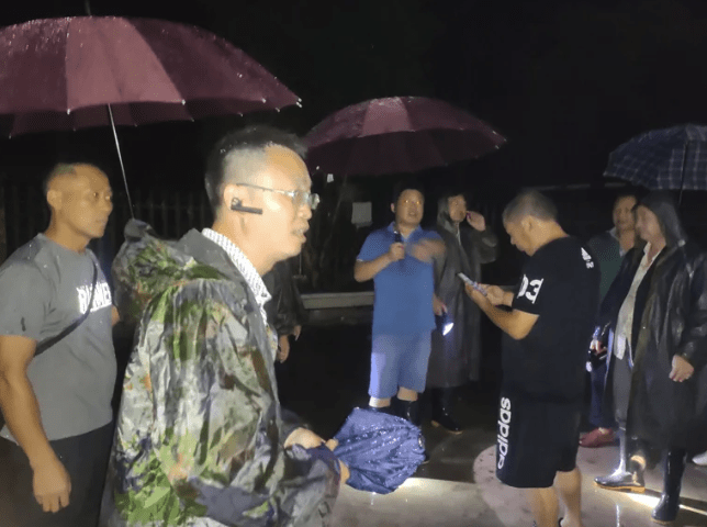 全安|“快跑！”她临睡前的这个发现，救下21户村民