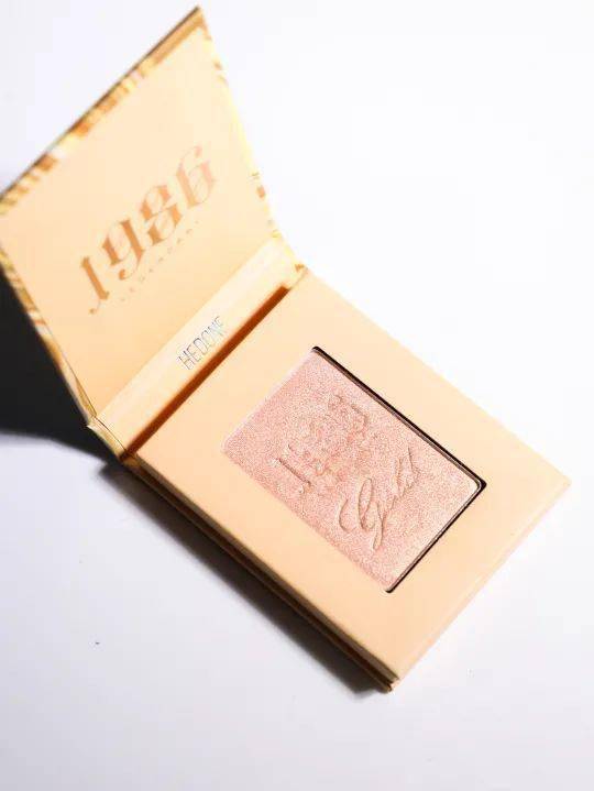 成功|素人改造|让你约会成功“换头”的妆容,全教给你们!