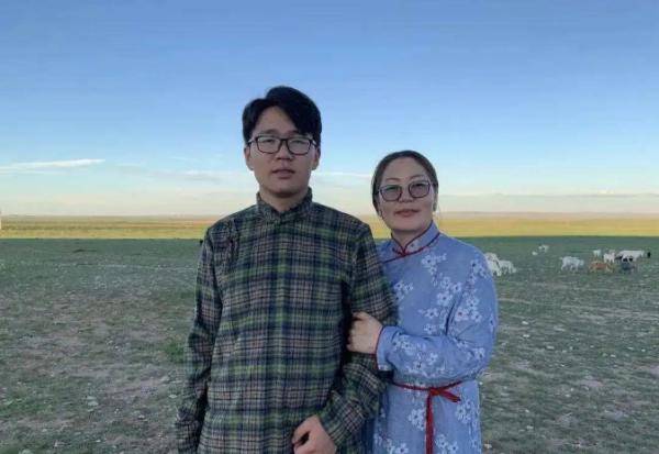 原梦园|年过五旬的爸妈竟成我的同学！原来，梦想啥时候圆都不晚