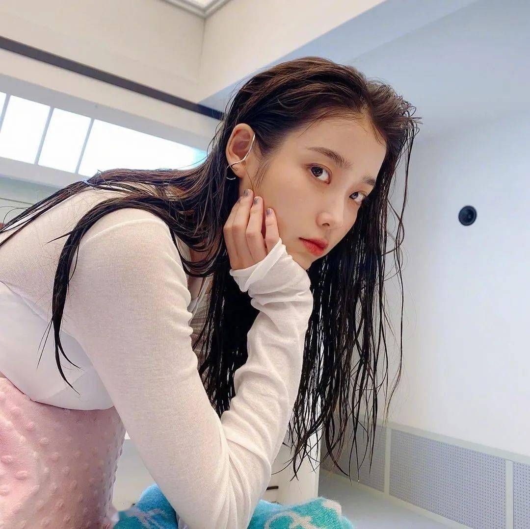 许佳琪|每刻美丨撩人湿发 又美又飒！