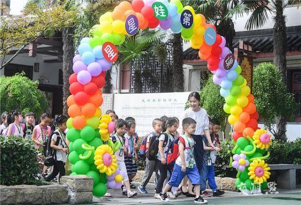 新生|小学新生精彩第一课，我有一双勤劳的手